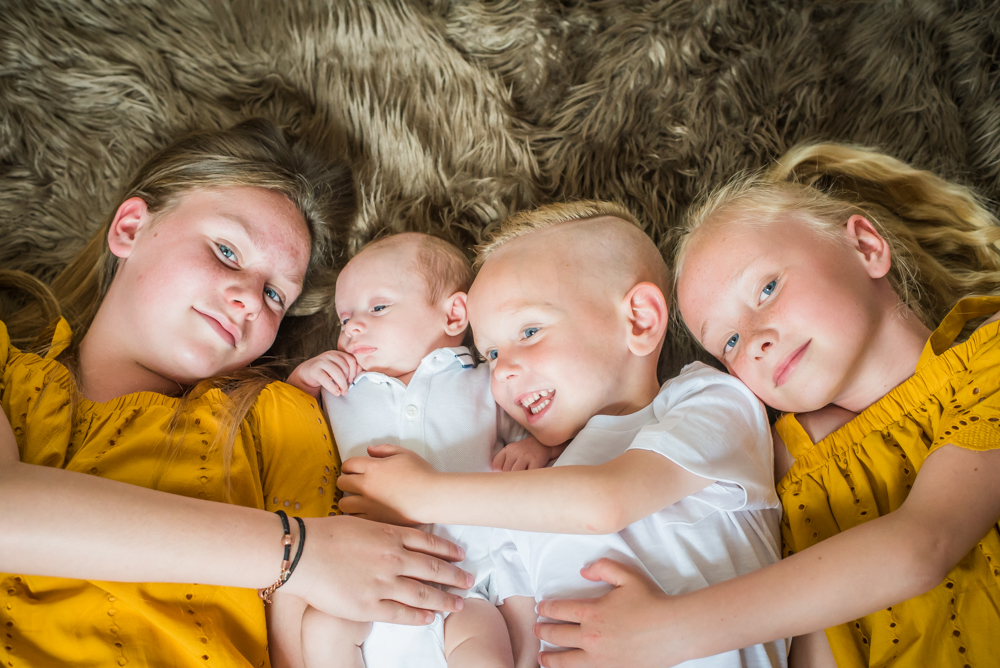Family cuddles, Carlisle baby photographer